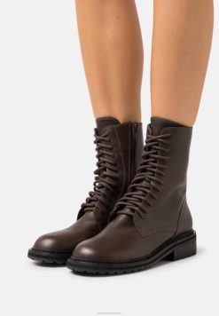 bottines à lacets en dentelle clarks tilham marron foncé unisexe N6R8B7066 Clarks marron foncé