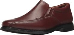 mocassins à enfiler Unsheridan Go en cuir marron Clarks unisexe N6R8B1342 Clarks cuir marron