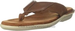sandales en cuir ellison easy clarks fauve unisexe N6R8B294 Clarks